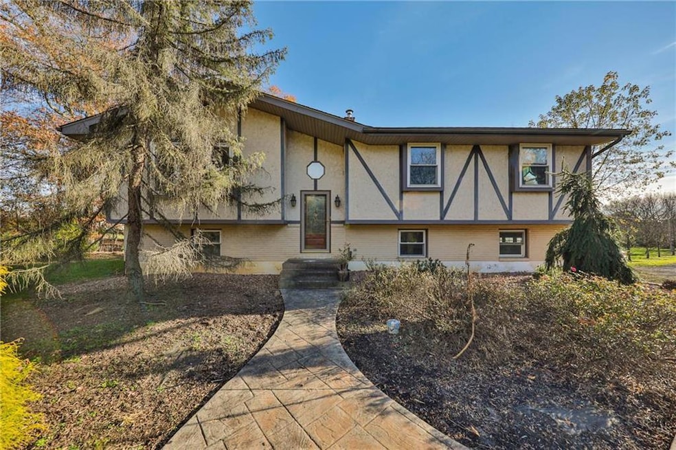 1288 Seifert Rd, Nazareth, PA 18064 - photo 1