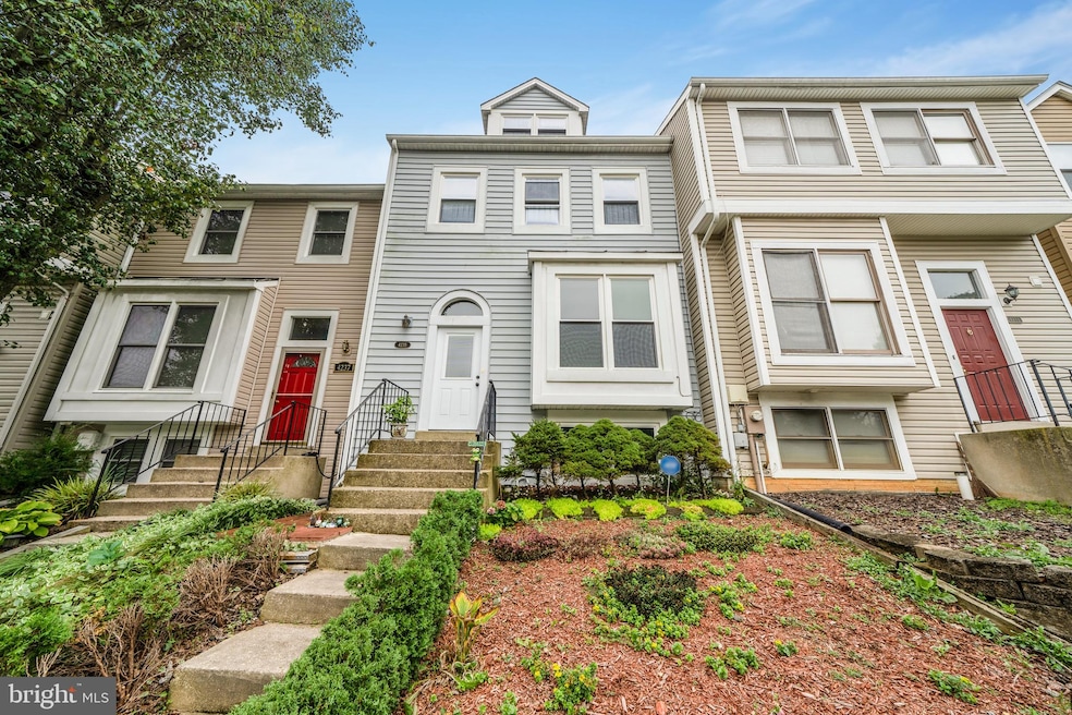 4235 Red Maple Ct, Burtonsville, MD 20866 - photo 1