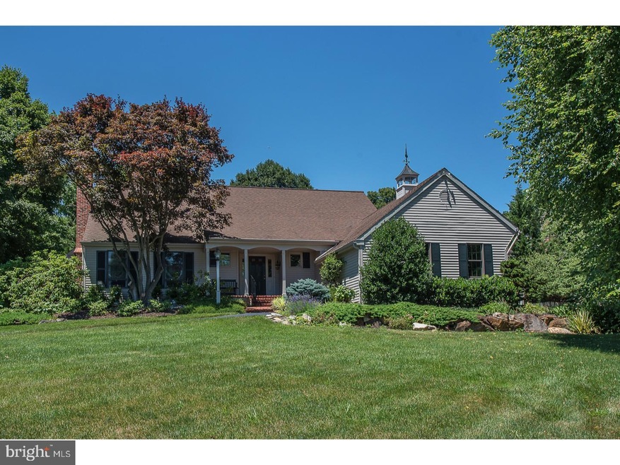 221 Hedgemere Dr, Devon, PA 19333 - photo 1