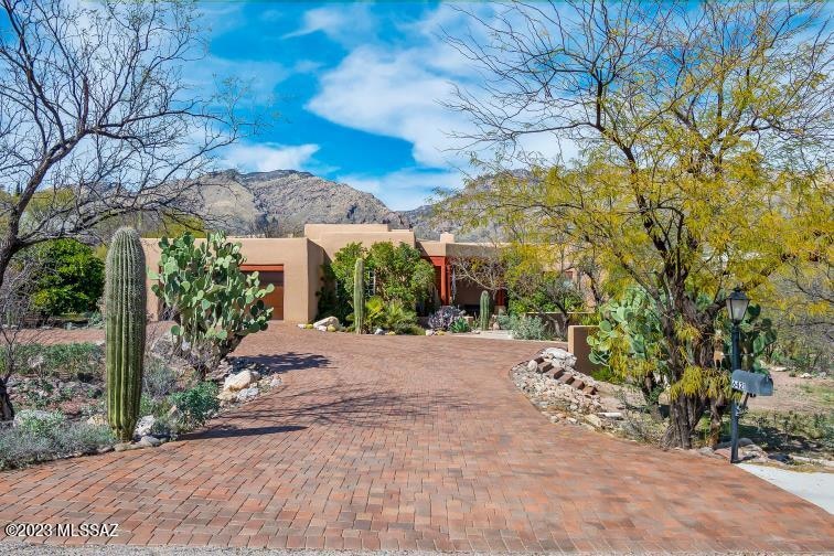 Front Drive Way