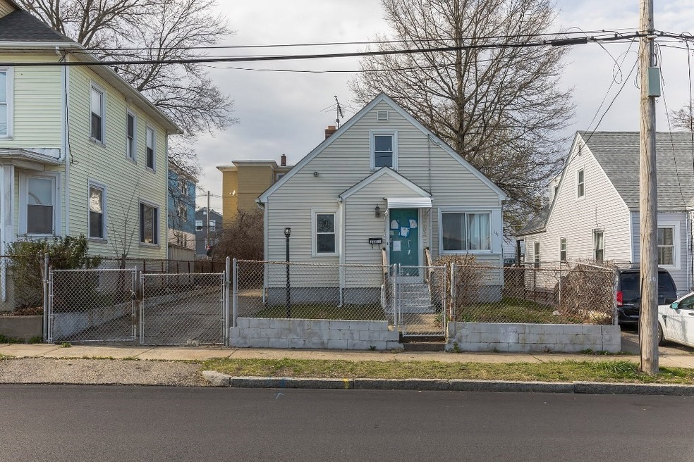 141 Byfield St, Providence, RI 02905 - photo 1