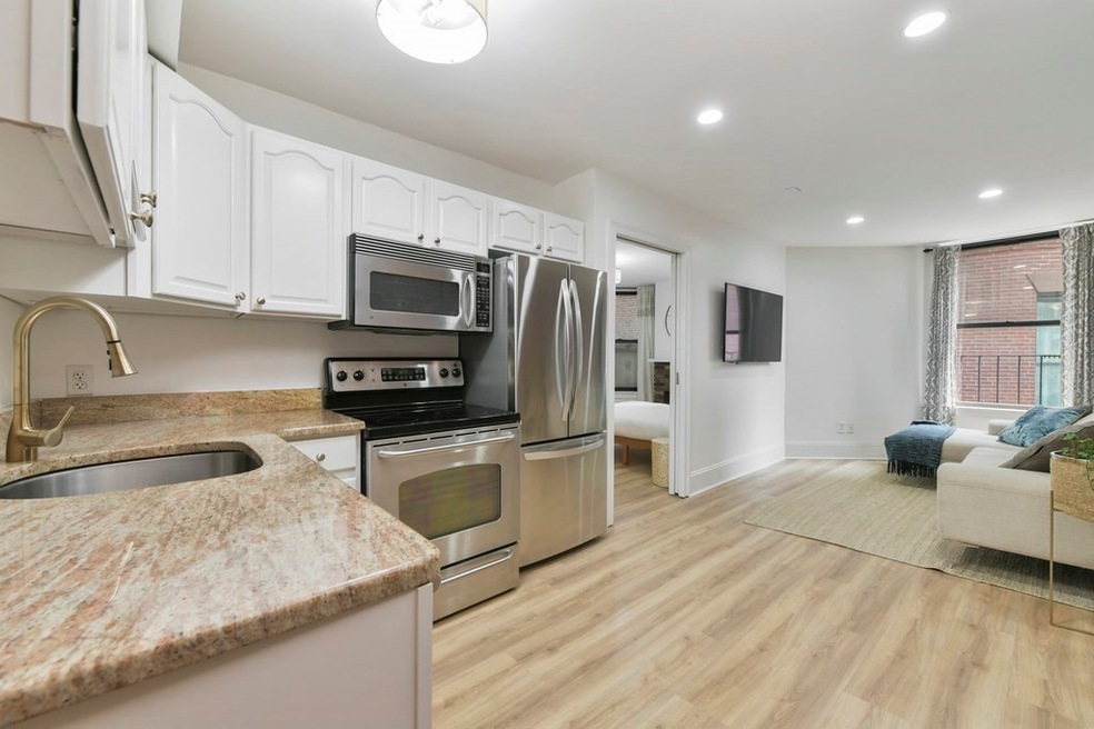497 Beacon St unit 3, Boston, MA 02215 - photo 1