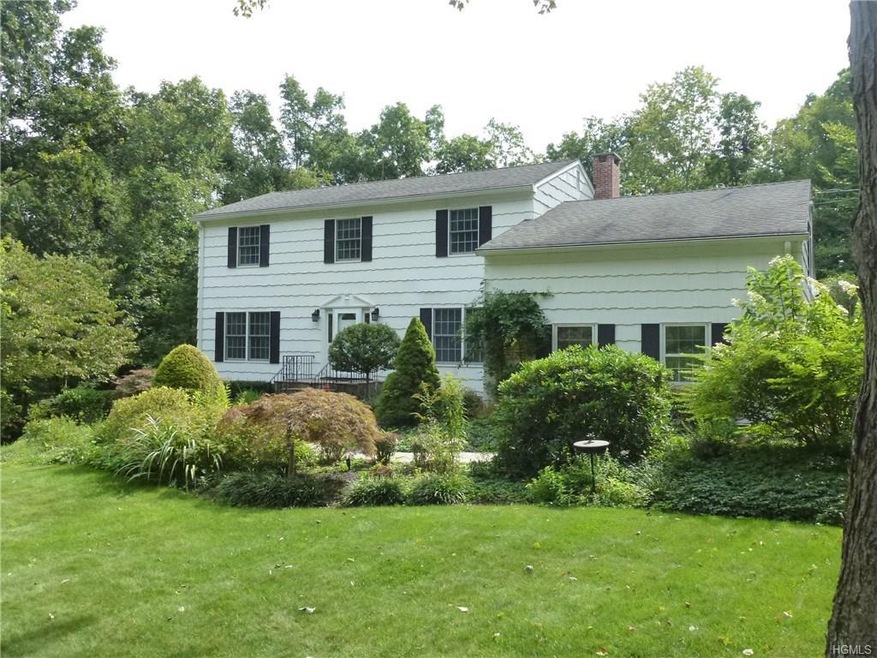 5 Summit Cir, Somers, NY 10589 - photo 1