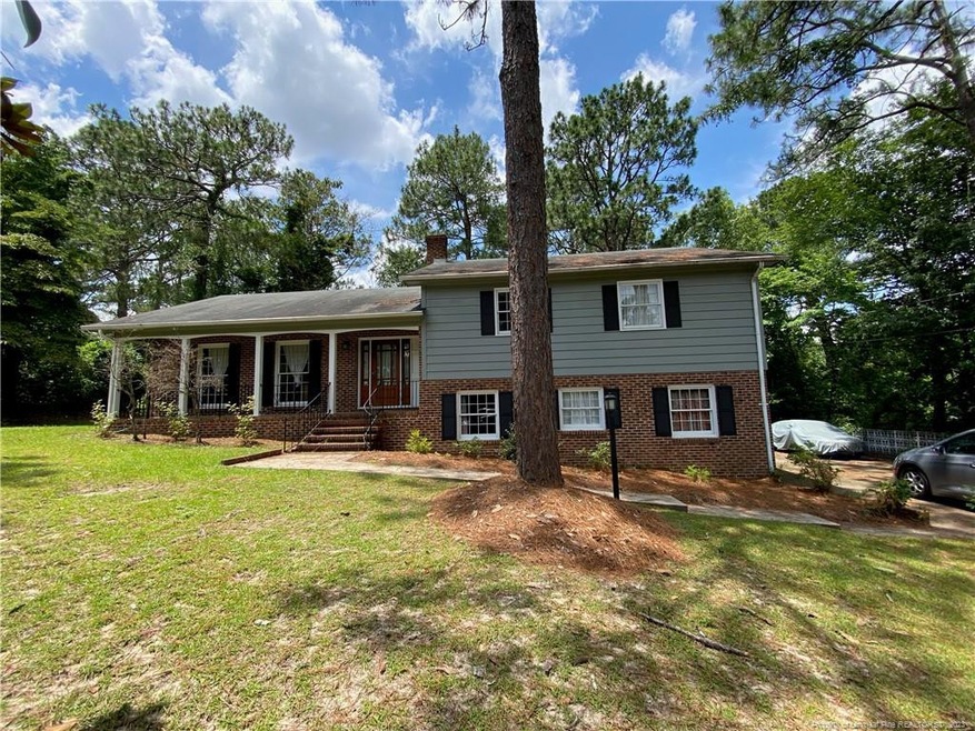 2402 Rolling Hill Rd, Fayetteville, NC 28304 - photo 1