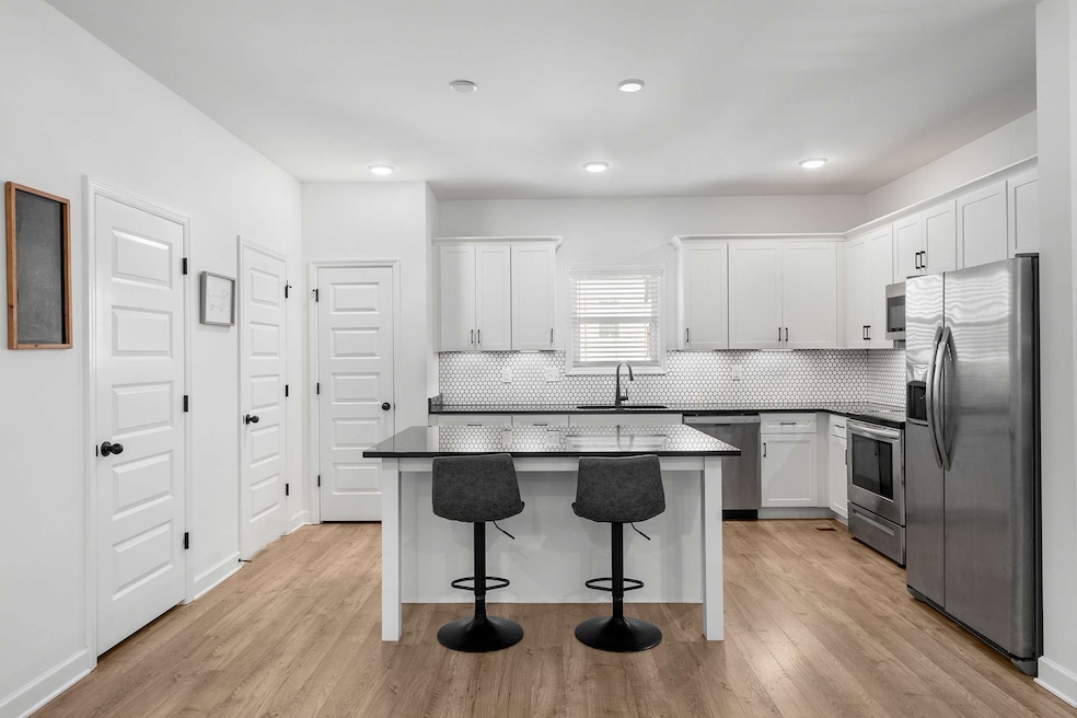 For Sale $532,000 • Co-Listing Agent