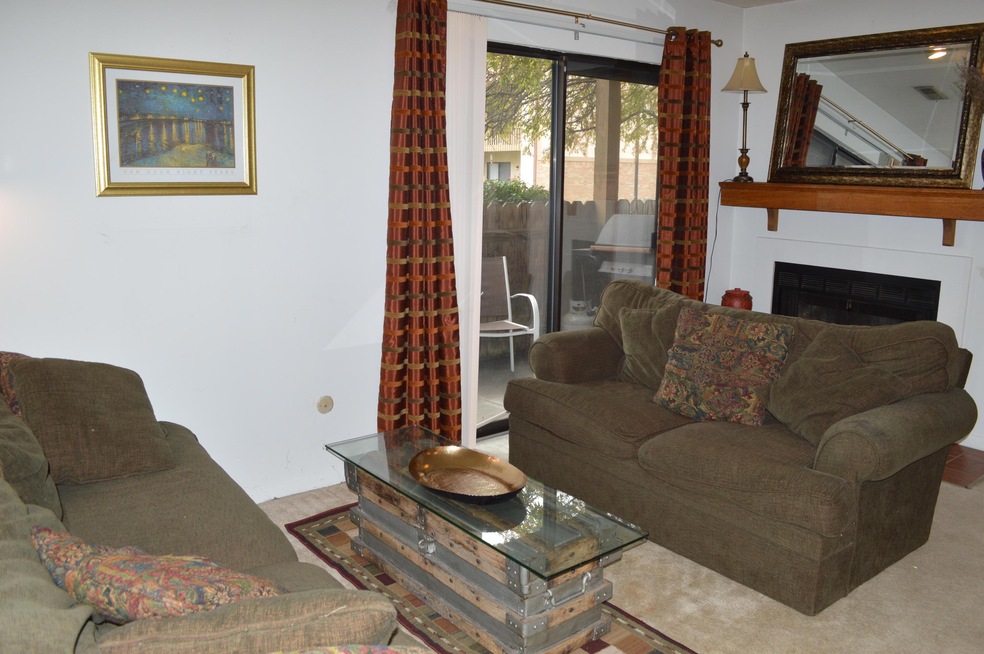 Welcome to 2271 Hedgerow Rd Unit A