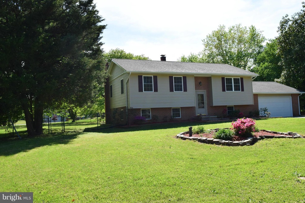 45353 Elmbrook Dr, California, MD 20619 - photo 1