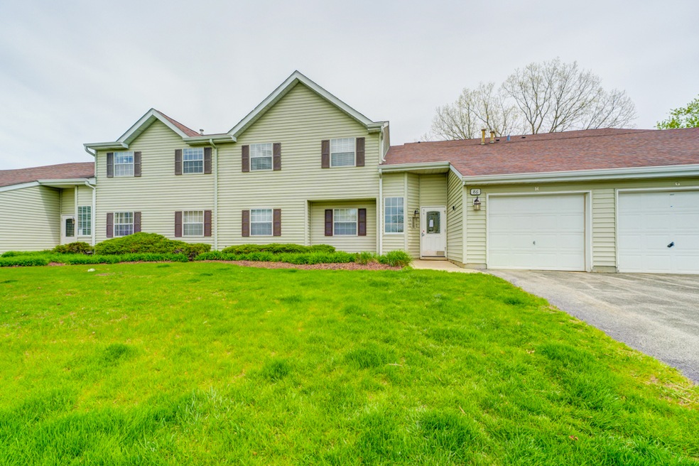 86 Gant Cir unit G, Streamwood, IL 60107 - photo 1