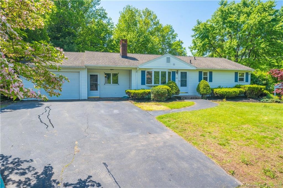 23 Parsons Rd, Enfield, CT 06082 - photo 1