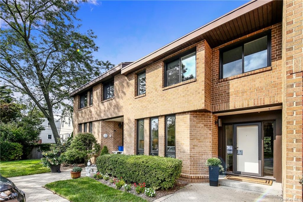 2 Waters Edge, Rye, NY 10580 - photo 1