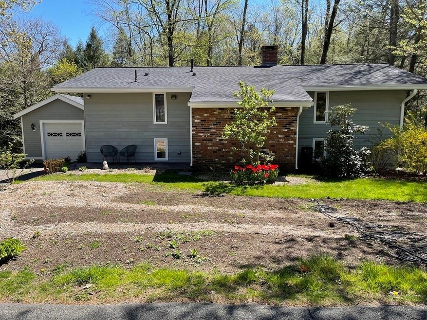 5 Laurel St, Buckland, MA 01338 - photo 1