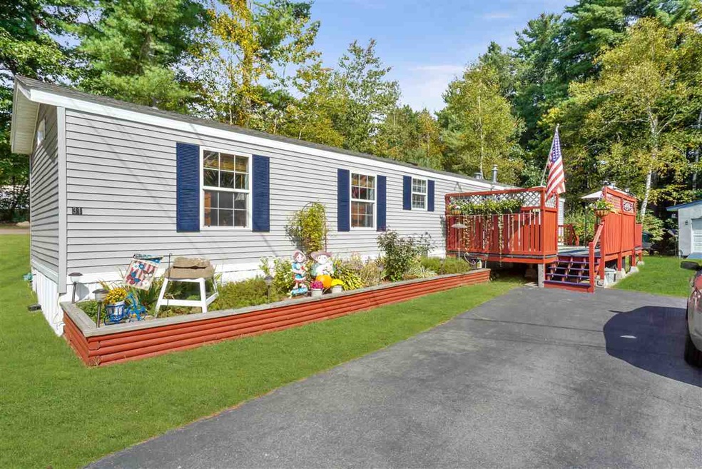31 Page Rd unit 31, Litchfield, NH 03052 - photo 1