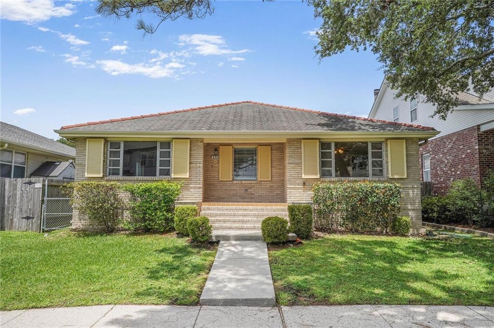 For Sale $435,000