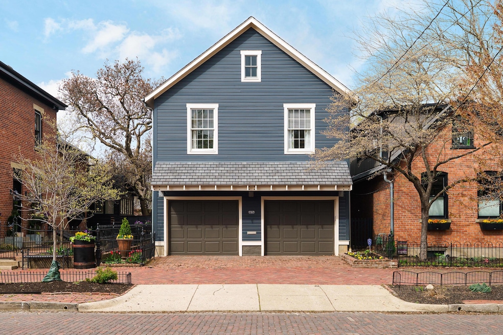 757 Mohawk St -5