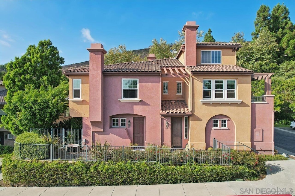 Sold $927,000 • Co-Listing Agent