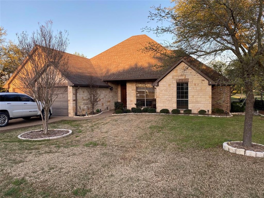 13026 Eagles Nest Dr, Whitney, TX 76692 - photo 1