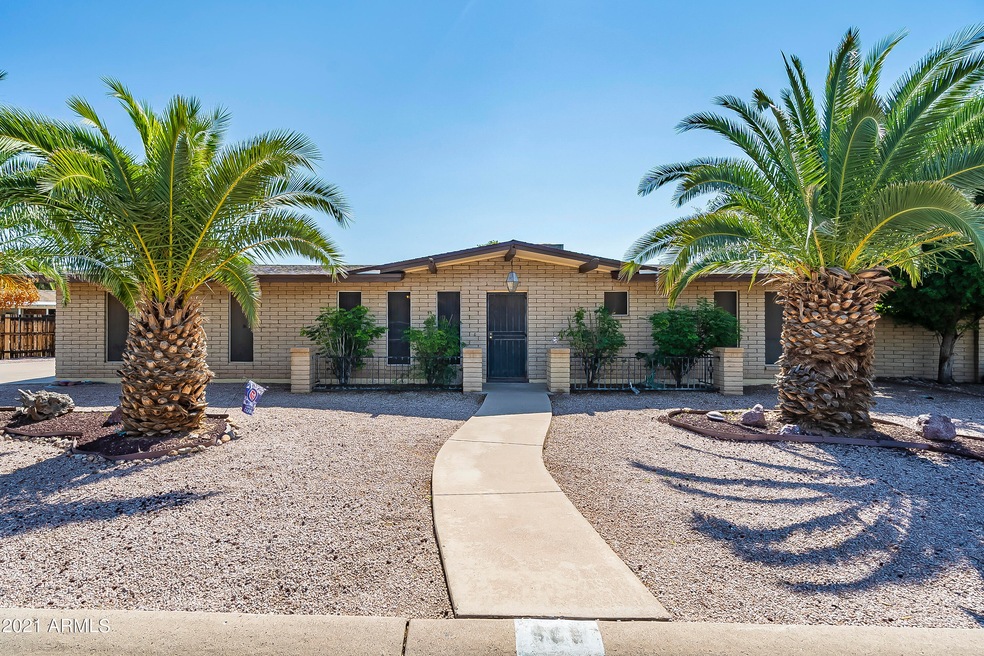 01-Front of home