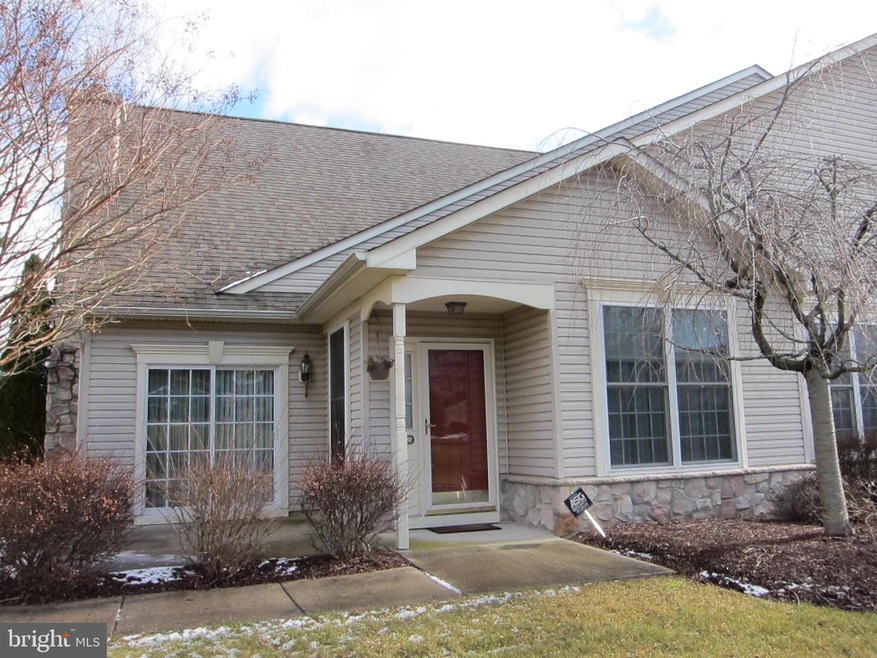 400 Bellflower Rd unit V74, Langhorne, PA 19047 - photo 1