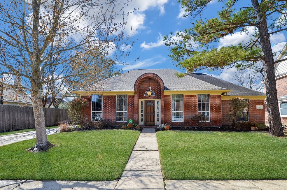 17931 Silver Ash Ln, Houston, TX 77095 - photo 1