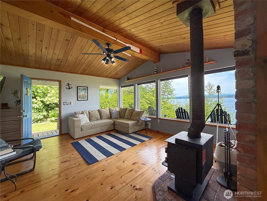 36-K Beach Way, Everett, WA 98206 - photo 1