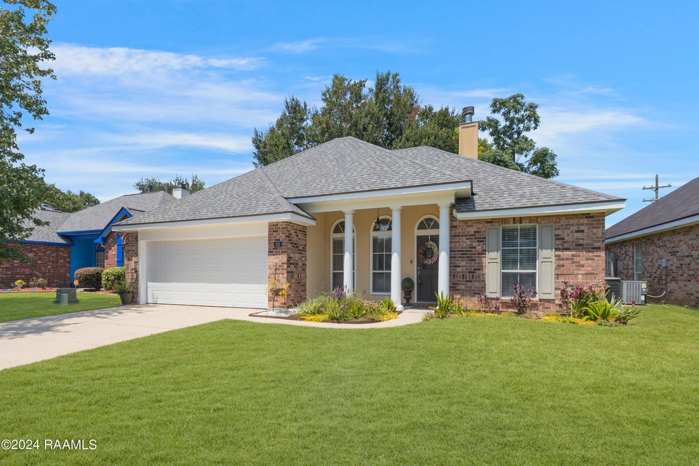 302 Pear Tree-1
