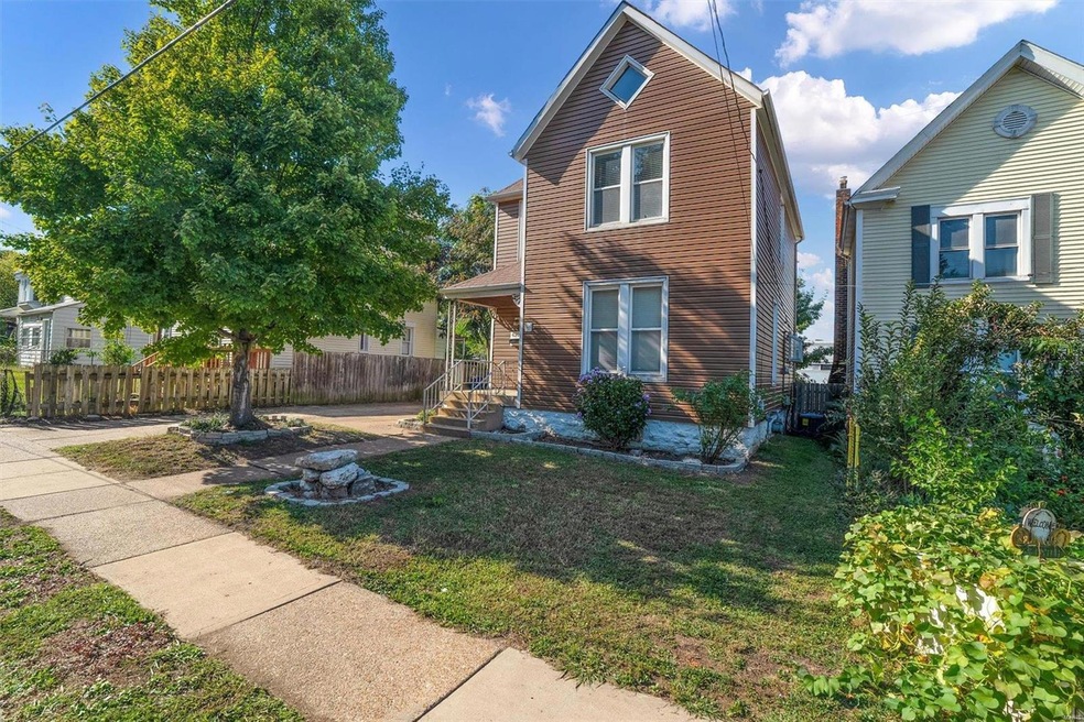 6205 Famous Ave, Saint Louis, MO 63139 - photo 1