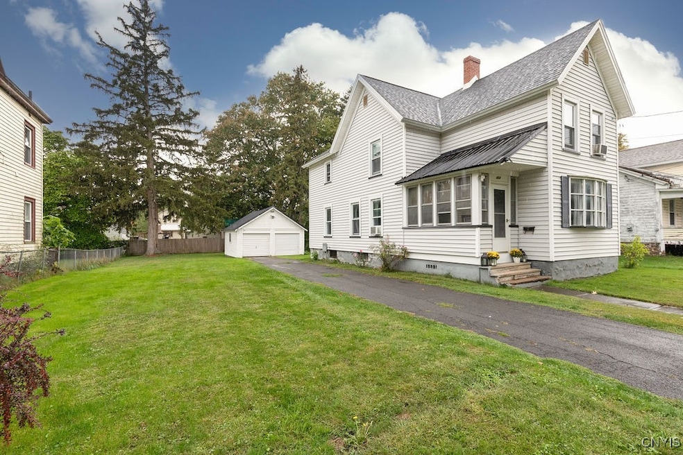 464 W 3rd St S, Fulton, NY 13069 - photo 1