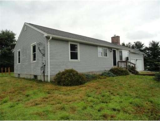 13 Leo Ave, Dudley, MA 01571 - photo 1