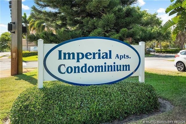 333 SE Martin Ave unit 1F, Stuart, FL 34996 - photo 1