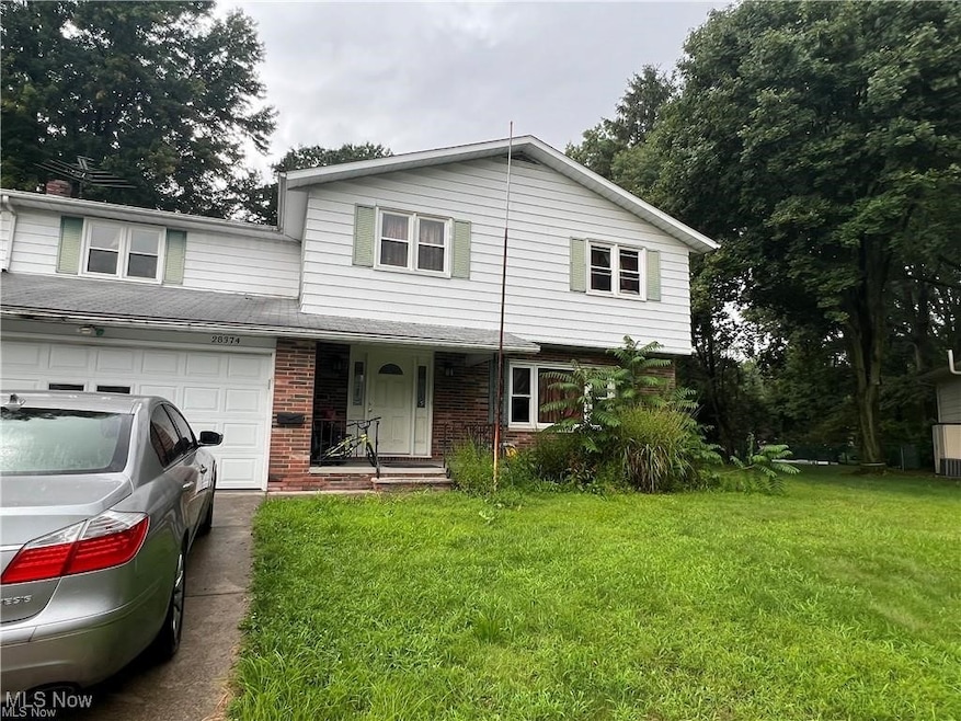 For Rent $1,400/month