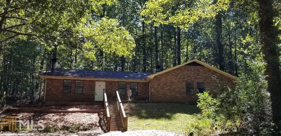 E E Wright St unit 16, Winder, GA 30680 - photo 1