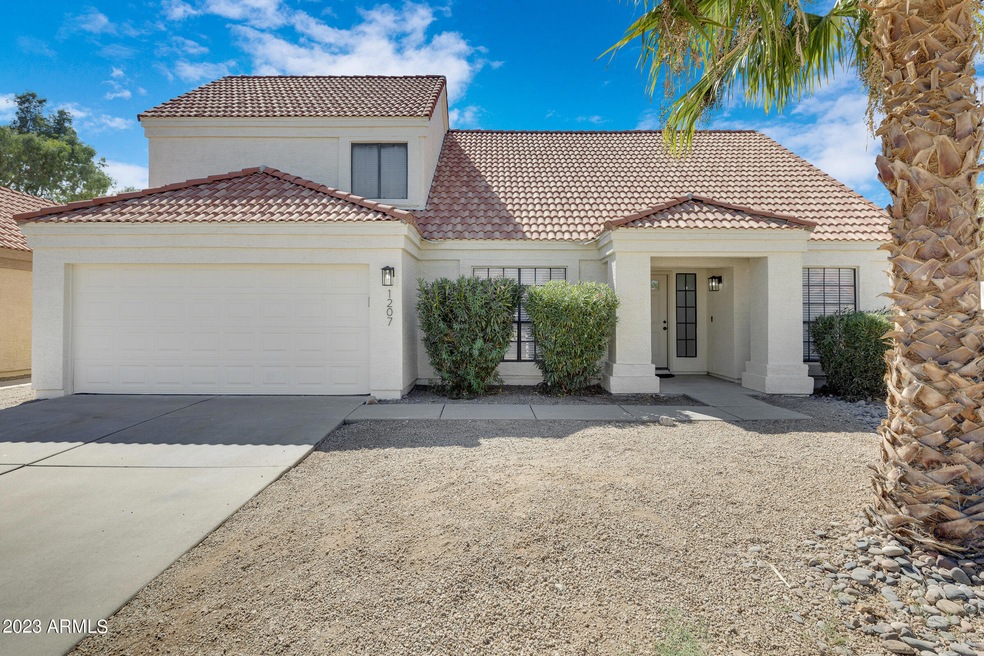1207 E Redfield Rd, Gilbert, AZ 85234 - photo 1