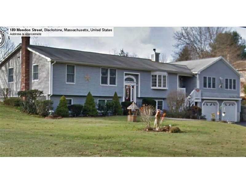 189 Mendon St, Blackstone, MA 01504 - photo 1