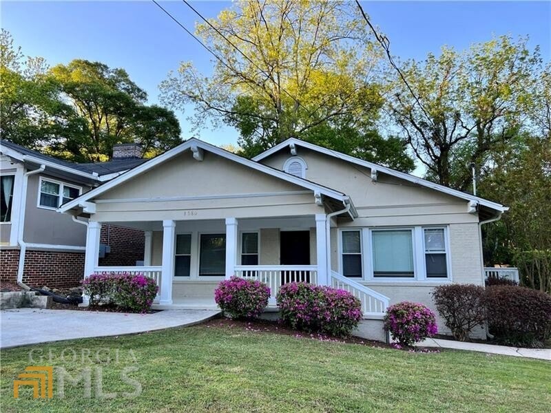 3 bedroom, 2 bath, 4-sided brick home in Westview!