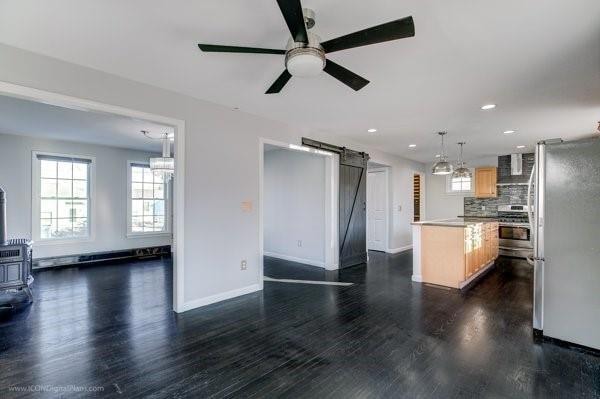 54 Easton Ave, Portsmouth, RI 02871 - photo 1