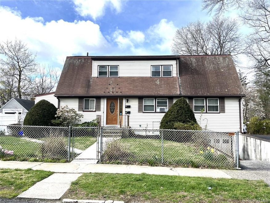 Sold $885,000 • Co-Listing Agent