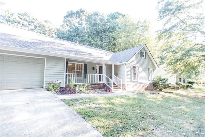 2825 Twin Springs Dr, Snellville, GA 30078 - photo 1