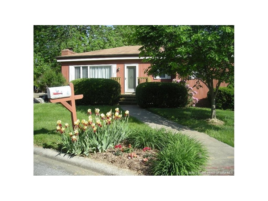 903 Oakwood Ct, New Albany, IN 47150 - photo 1