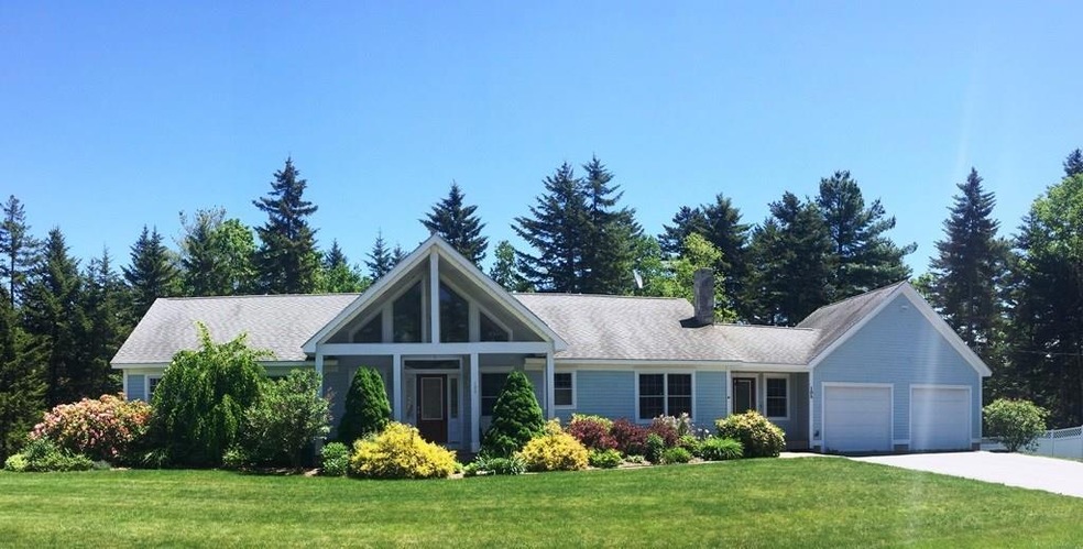 105 Tondreau Point Rd, Harpswell, ME 04079 - photo 1