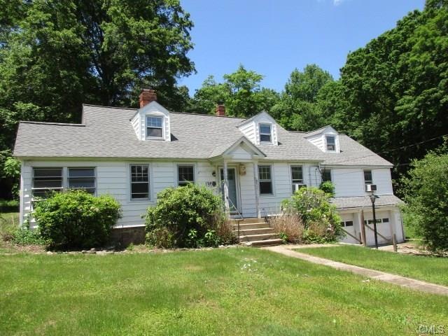 139 Pepper St, Monroe, CT 06468 - photo 1
