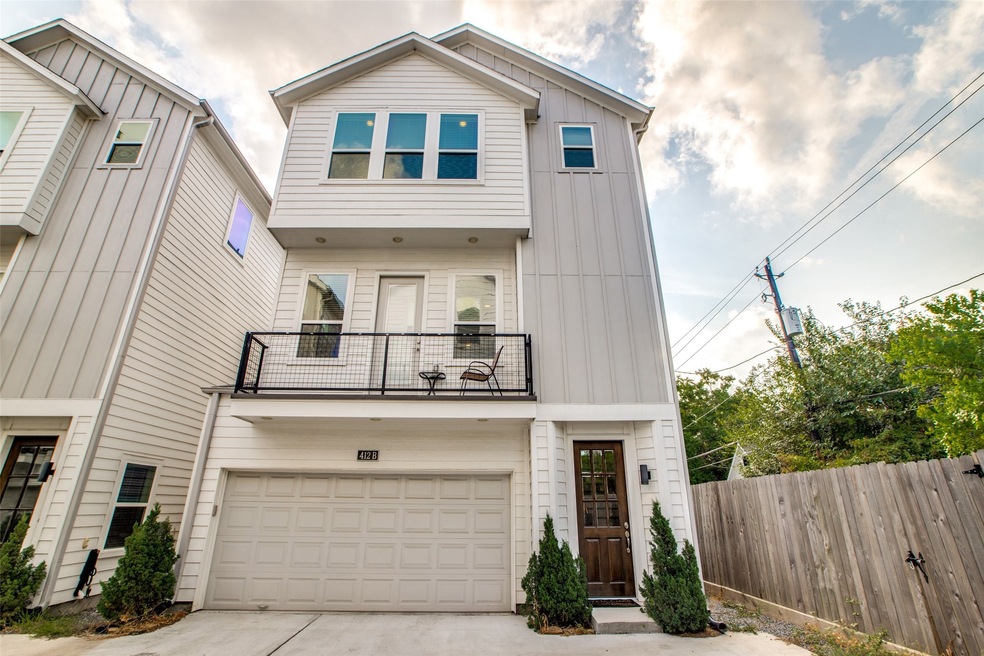 412 W 28th St unit B, Houston, TX 77008 - photo 1