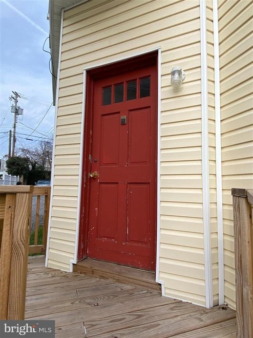 506 E 41st St unit 1 R, Baltimore, MD 21218 - photo 1