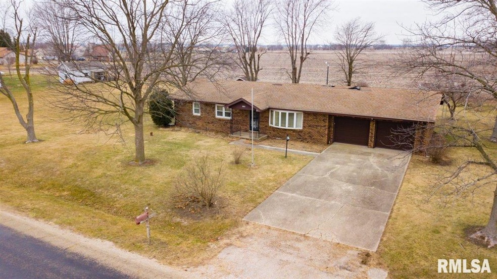 1386 Airport Rd, Lincoln, IL 62656 - photo 1