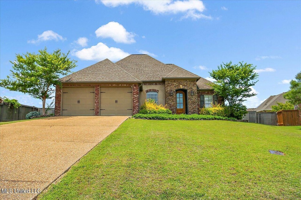 01-222 Emerald Cir