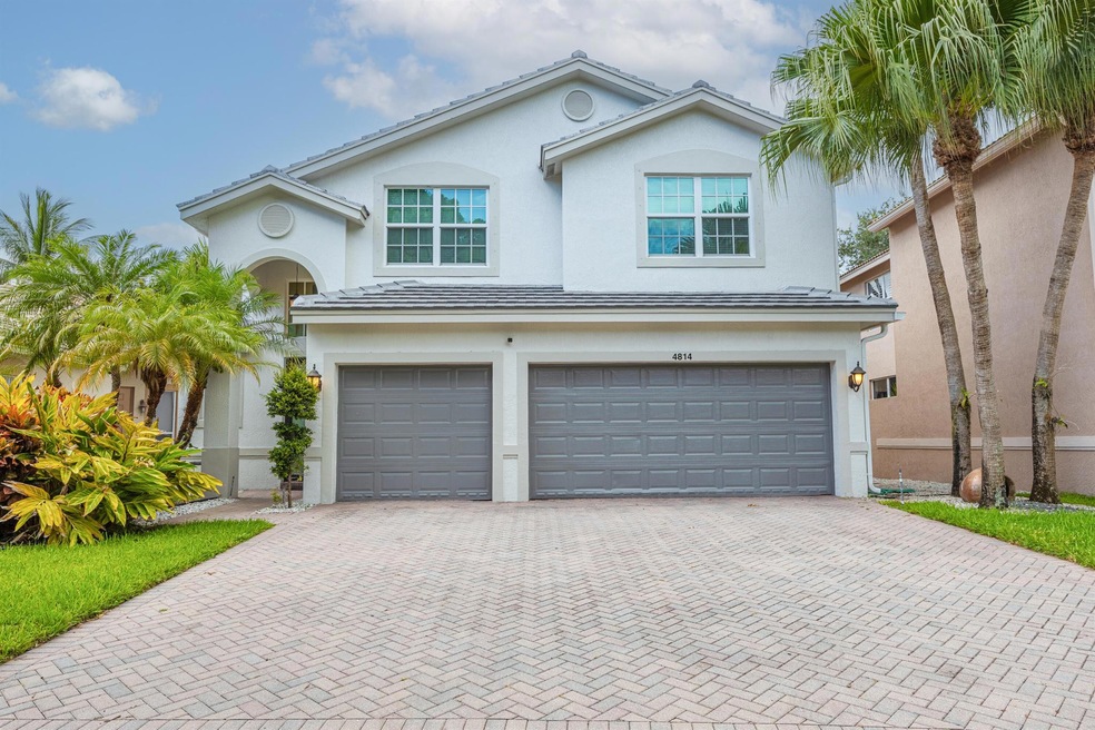 Sold $800,000 • Co-Listing Agent