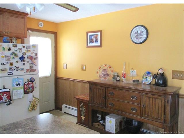 9 Lori Ln, East Haddam, CT 06423 - photo 1