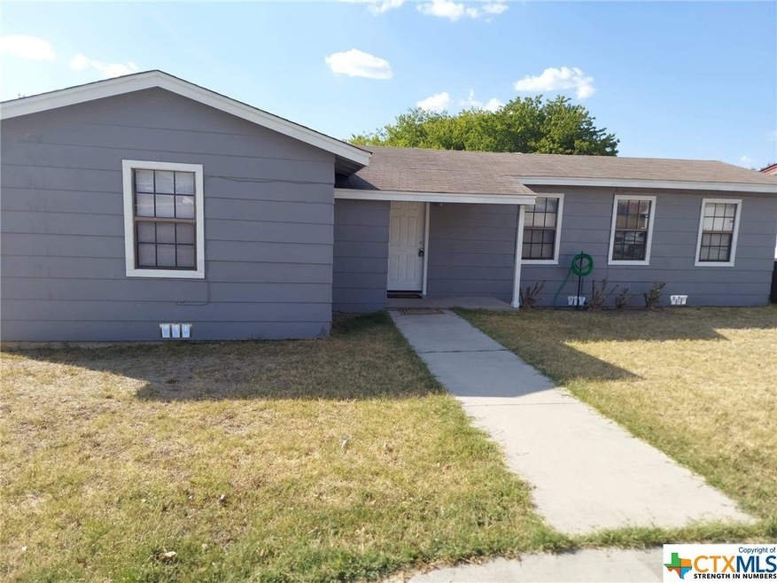 801 Hackberry St, Copperas Cove, TX 76522 - photo 1