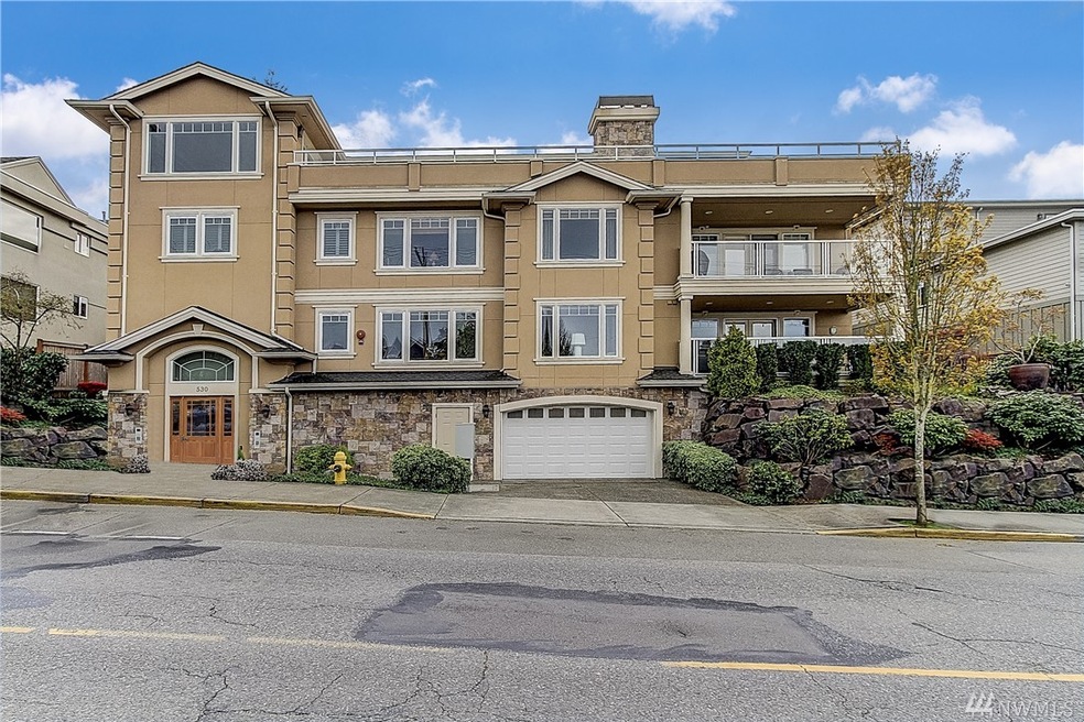 530 Dayton St unit 102, Edmonds, WA 98020 - photo 1