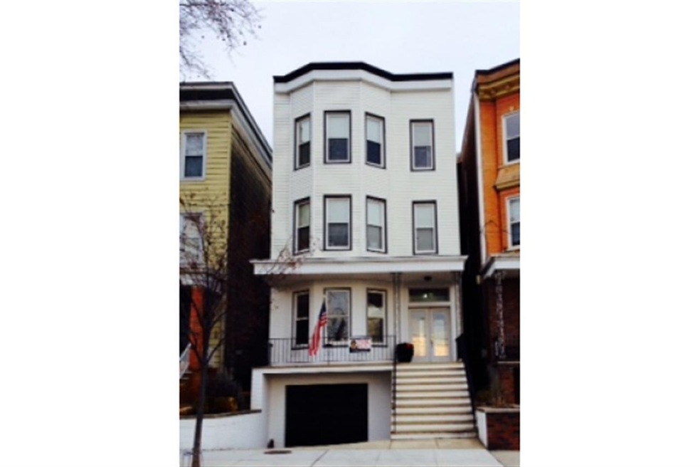 222 Highpoint Ave unit 3, Weehawken, NJ 07086 - photo 1