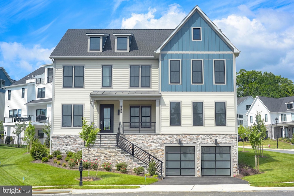 1349 Monitor Ln, McLean, VA 22101 - photo 1